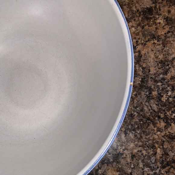 Vintage Pfaltzgraff bowl - Picture 7 of 8